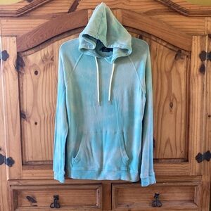 Women Volcom blue free tie dyed long sleeve hoodie shirt size M